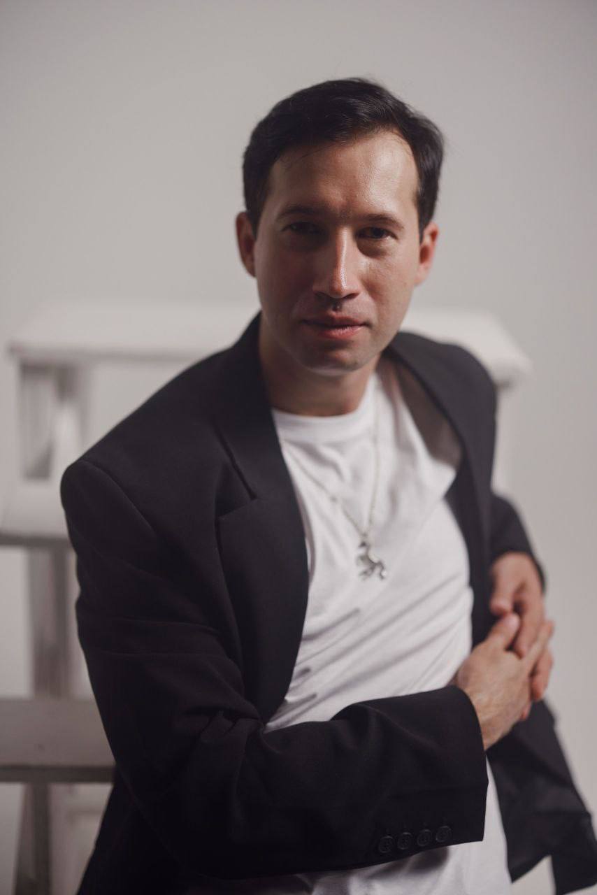 Alex
